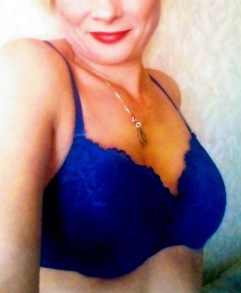 У меня богатый опыт, который позволит нам погрузиться в мир страсти и наслаждения. Живу в самом сердце Москвы, где могу принять тебя в своей уютной квартире или приехать к тебе. Среди моих услуг - классический и эротический массаж, оральные ласки, игры в ролевые сценарии и многое другое. Доверься моим нежным рукам и упустишься в мир наслаждения. Загляни в мой профиль, чтобы увидеть фото и прочитать отзывы. 🌹💋🔥 13147, 37 лет